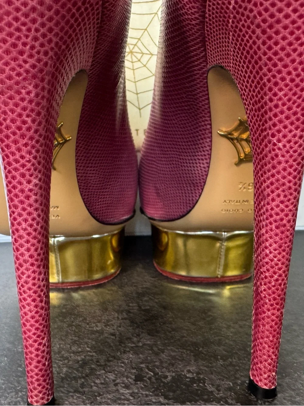 Charlotte Olympia Pink Dolly Lizard-Textured Platform Pumps Heels, Size 36.5
